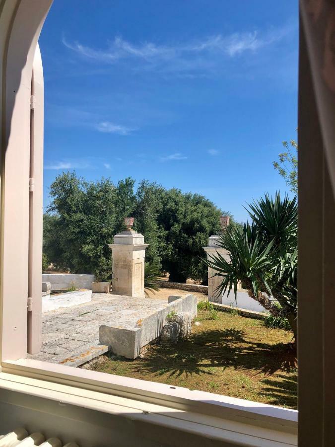 Masseria Rienzo Ostuni Εξωτερικό φωτογραφία