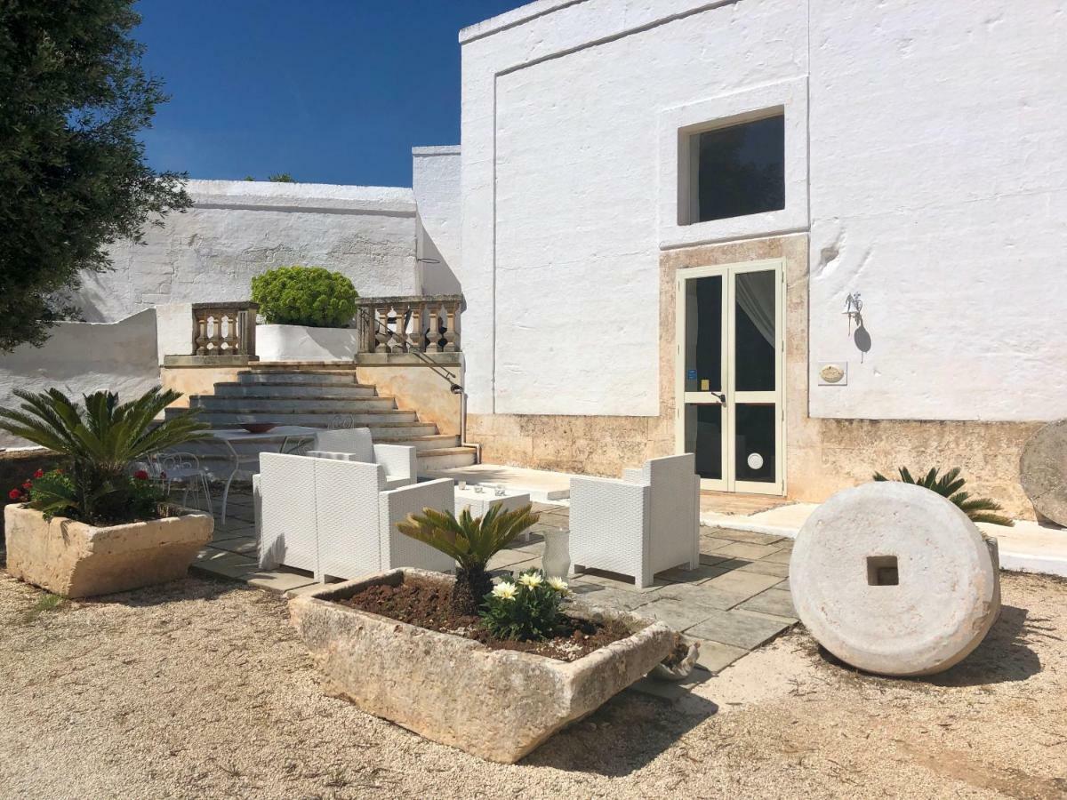 Masseria Rienzo Ostuni Εξωτερικό φωτογραφία